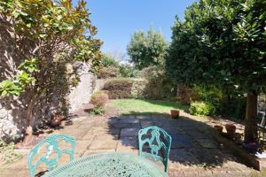 Garden / Sun Terrace- click for photo gallery